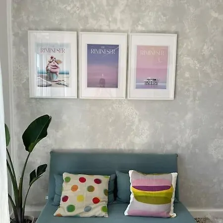 Fuori Ci Sta Il Mare! *